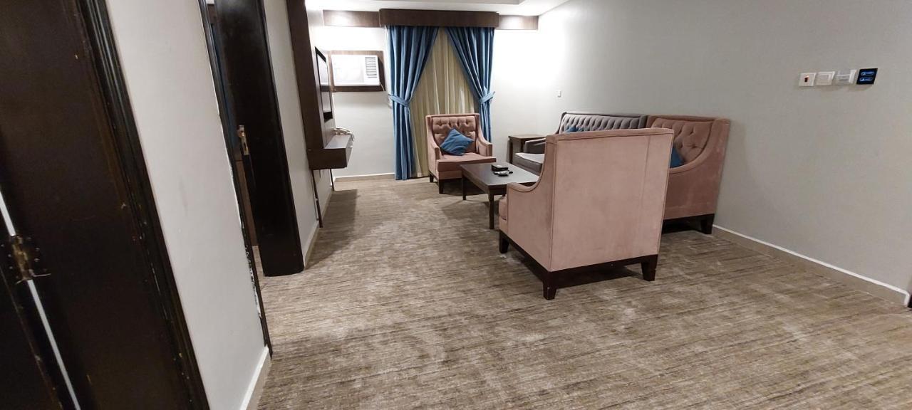 همم للوحدات السكنية - الرحيلي Jeddah Al Kura Exteriör bild