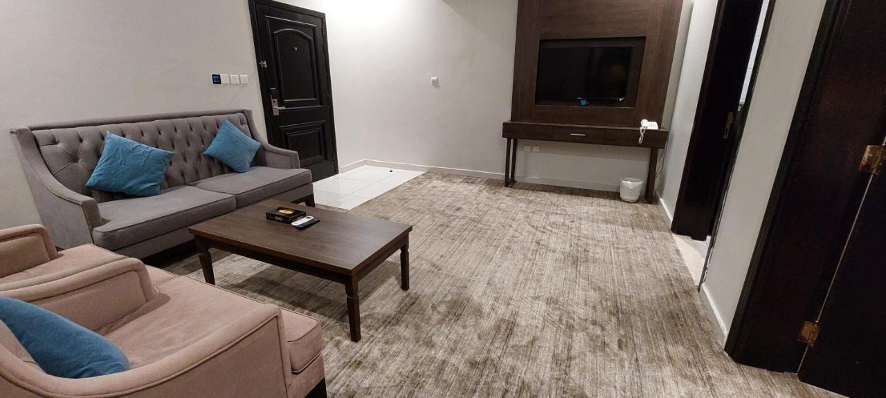همم للوحدات السكنية - الرحيلي Jeddah Al Kura Exteriör bild