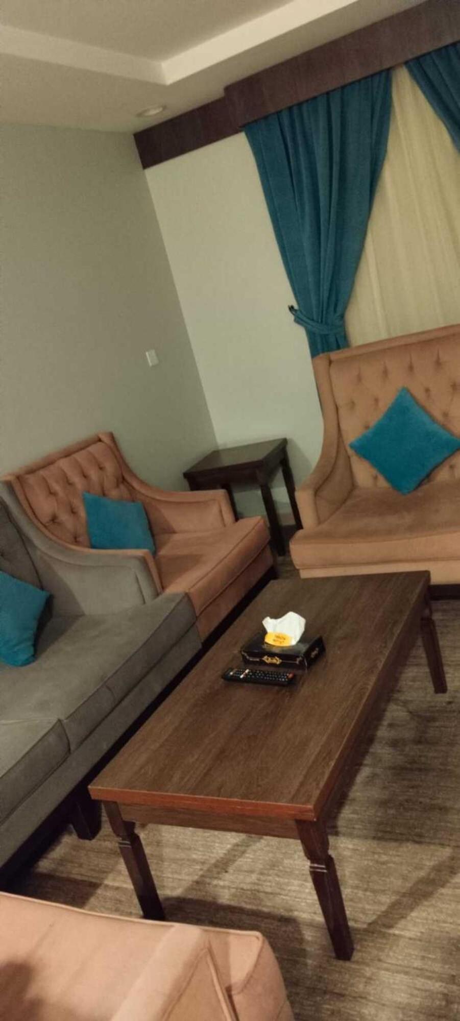 همم للوحدات السكنية - الرحيلي Jeddah Al Kura Exteriör bild